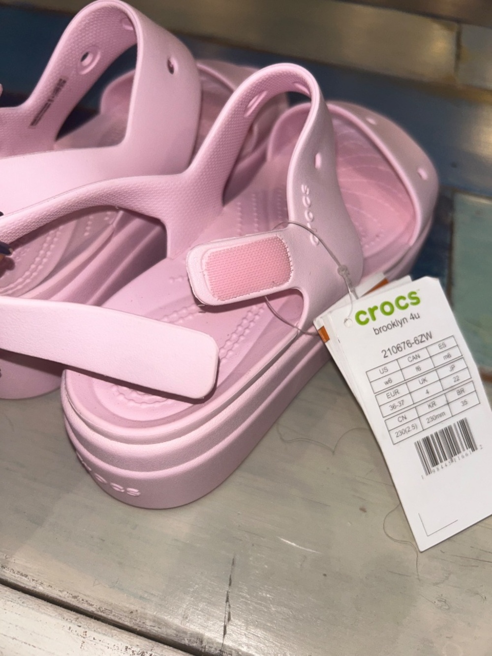 NWT Crocs Brooklyn 4U Pink Milk Platform Sandals Women’s 6 - Picture 6 of 7